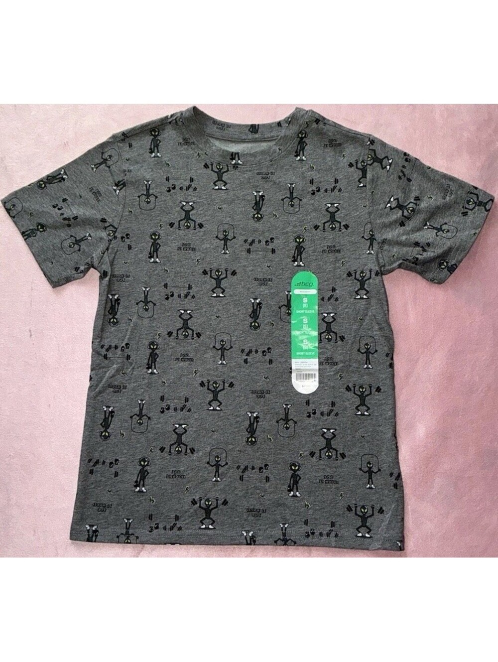 BCG Boys S 8 SS Gray - GYM Alien - All Over Pattern Shirt NWT
